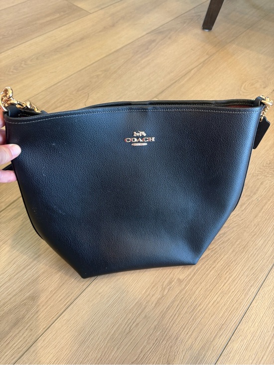 Coach Handbags - Coach Black Leather Shoulder Bag with Gold Logo